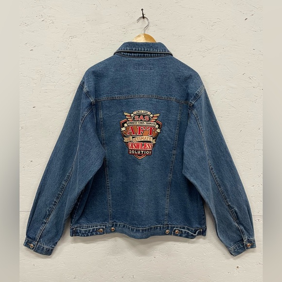 Other - Vintage 90s/Y2K Embroidered Denim Trucker Jacket, Size L